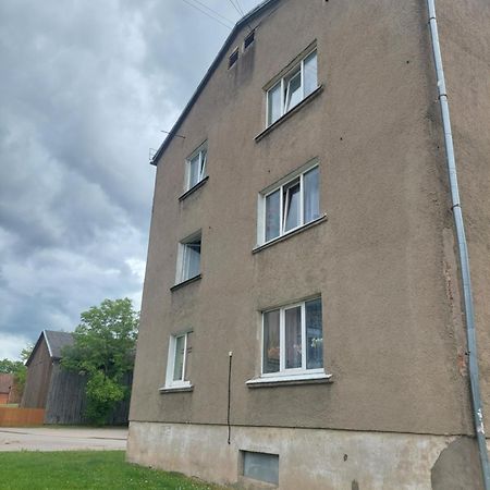 Pigeon Apartment Kuldīga Exteriör bild